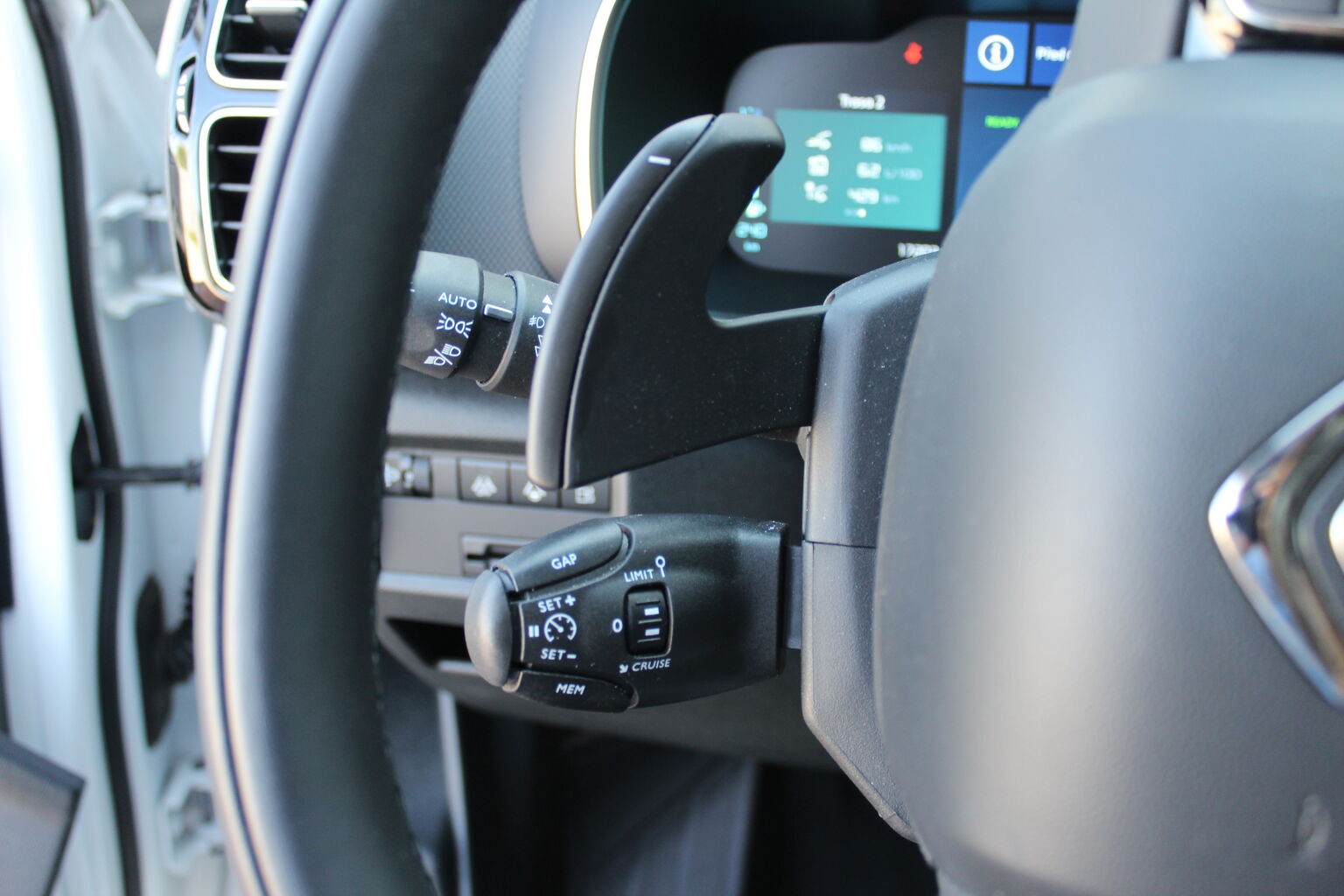 Citroën C5 Aircross MAX Plug-in Hybrid 225 e-EAT8 - Image 8