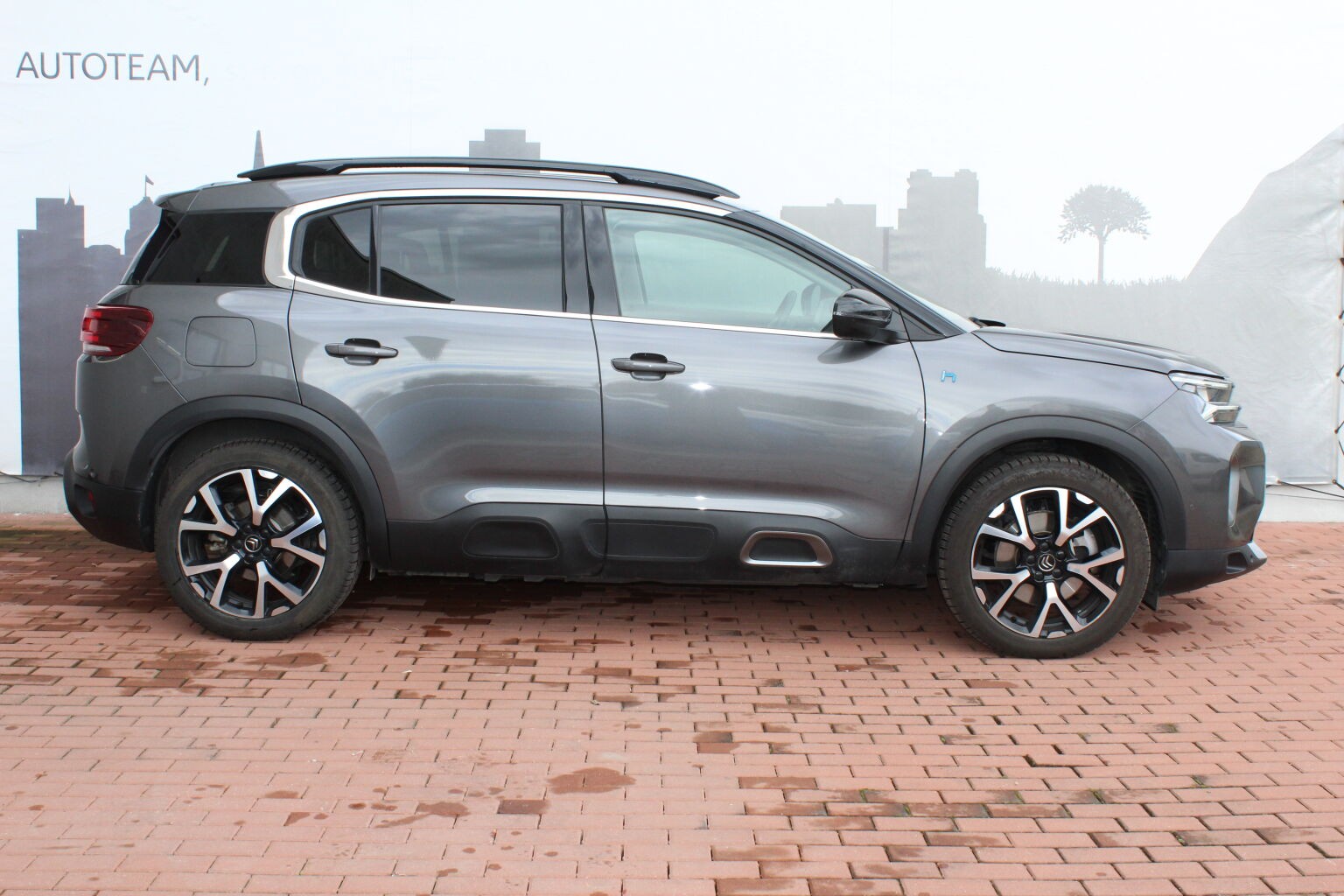 Citroën C5 Aircross SHINE HYBRID 225 - Image 2