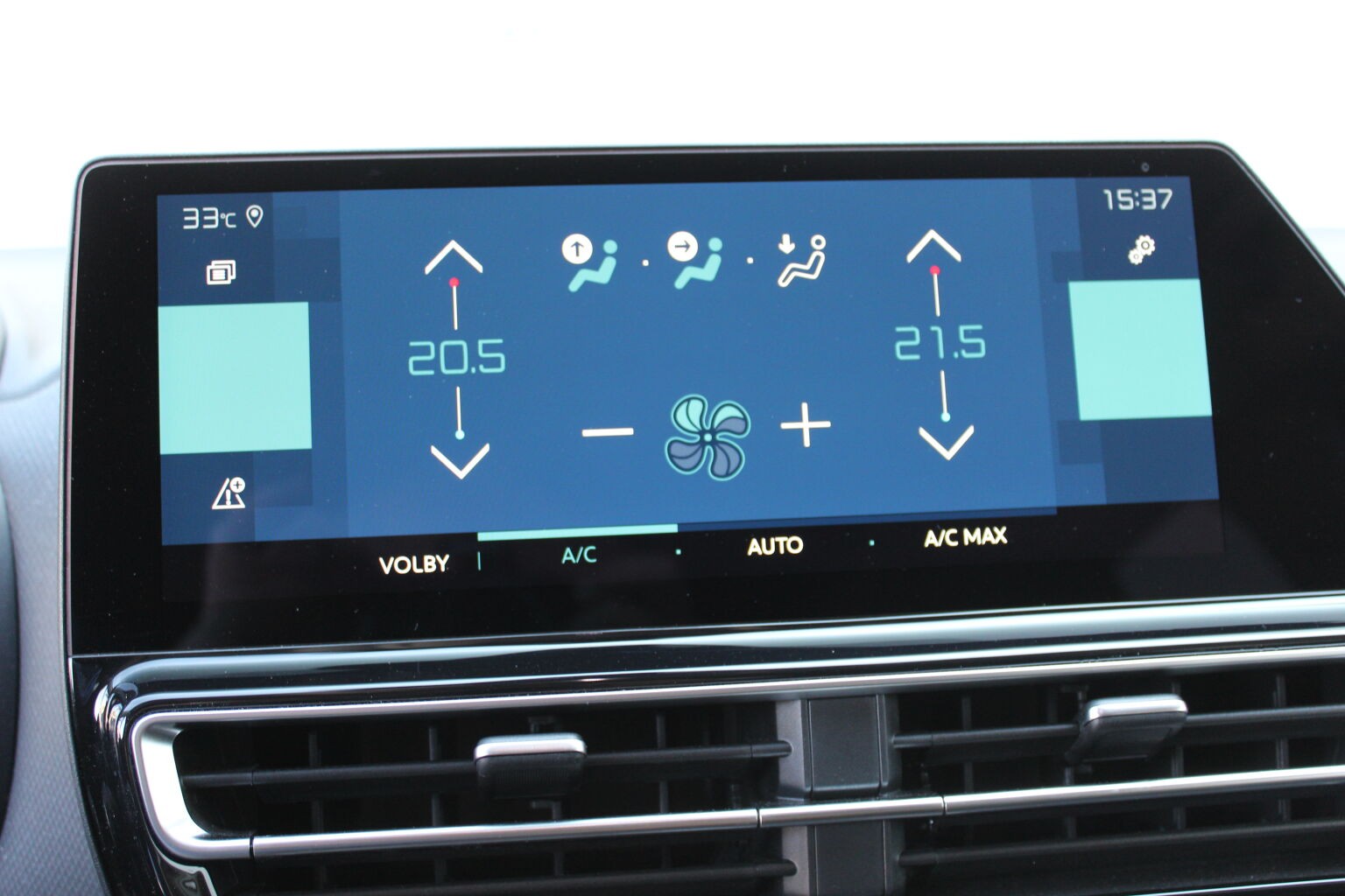 Citroën C5 Aircross MAX Plug-in Hybrid 225 e-EAT8 - Image 15