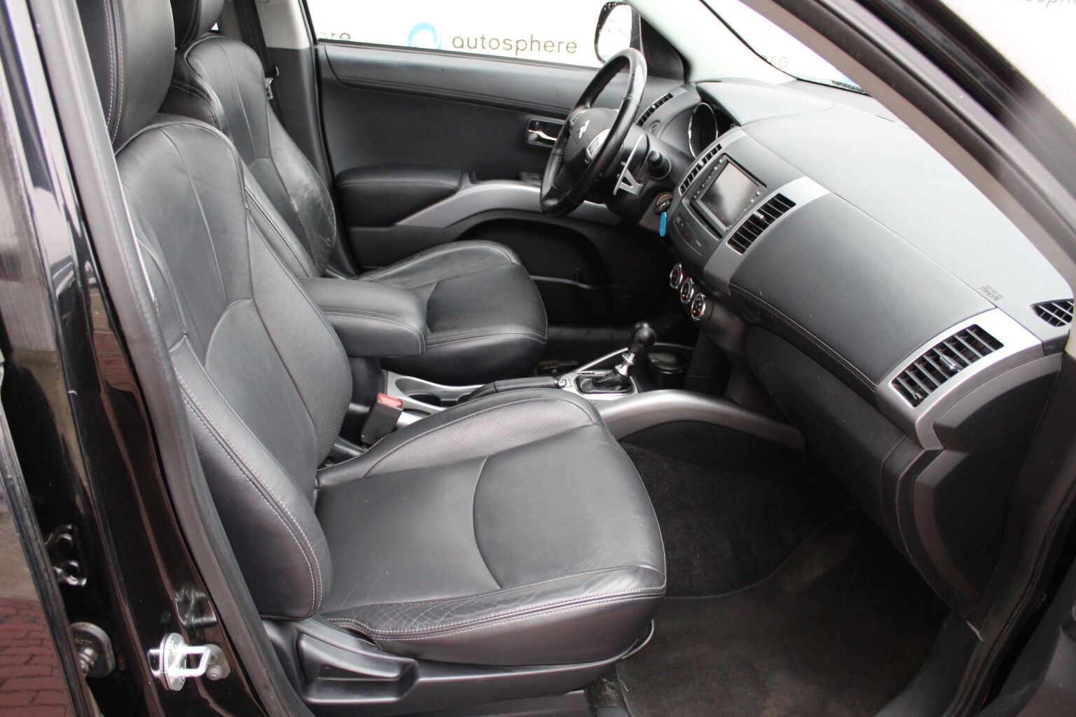 Citroën C-Crosser 2,2 HDi Exclusive 160k - Image 12