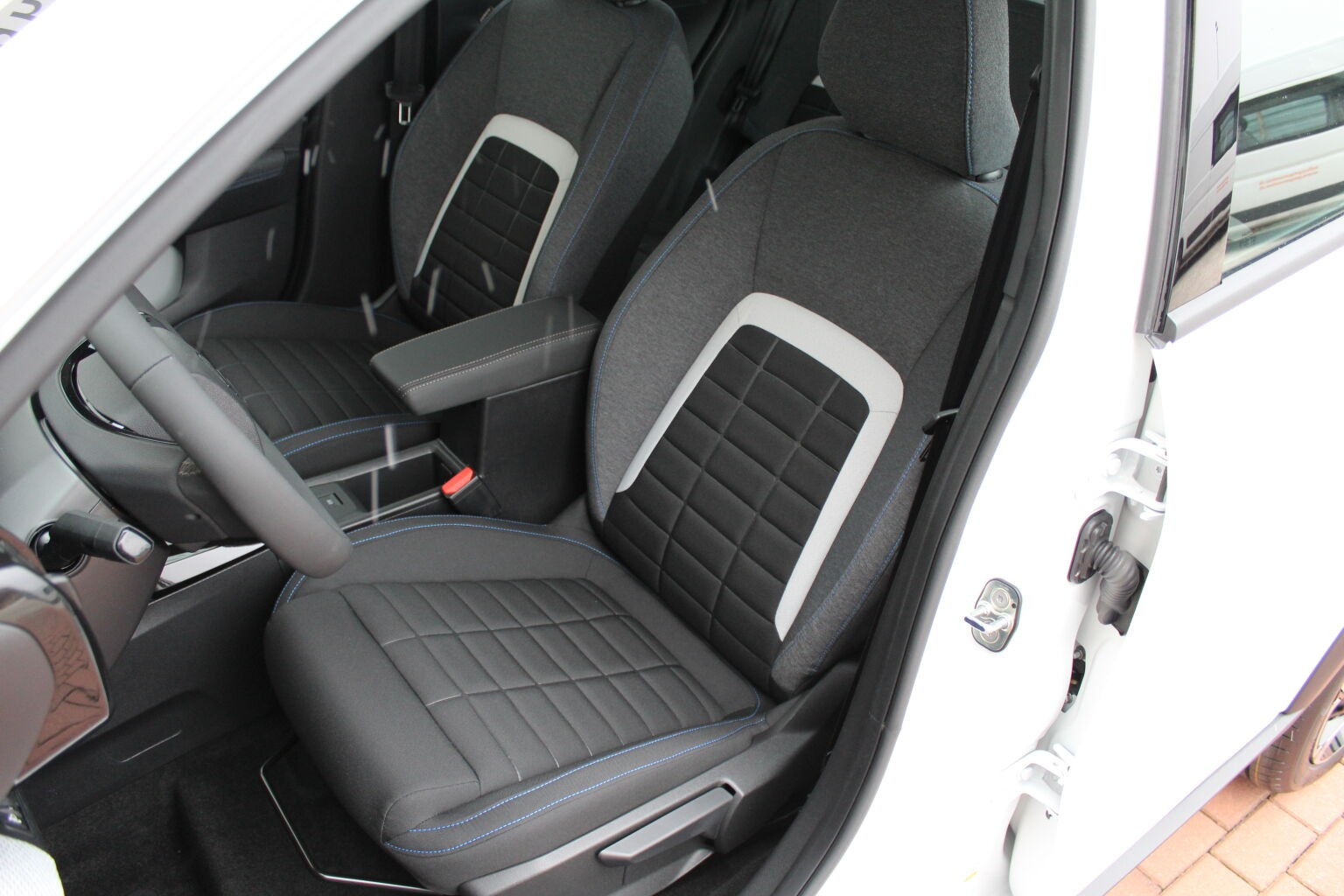 Citroën C3 PLUS Electric 113k - Image 9