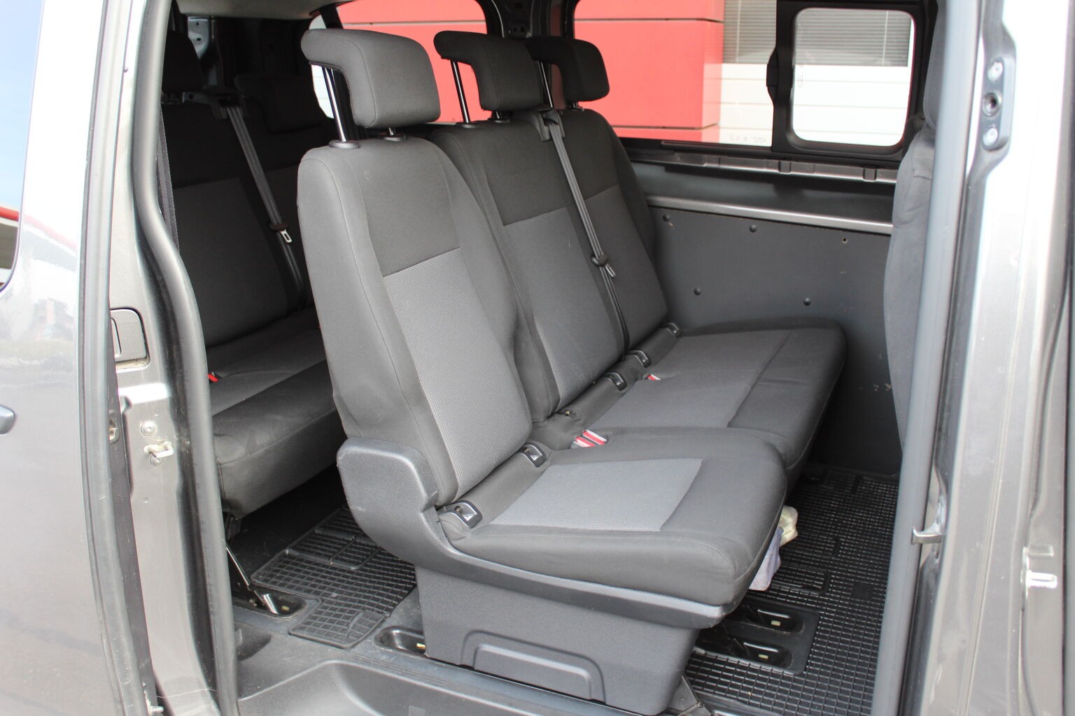 Citroën Jumpy Combi Confort M BlueHdi 150 S&S BVM6 (L2 2,0) - Image 15