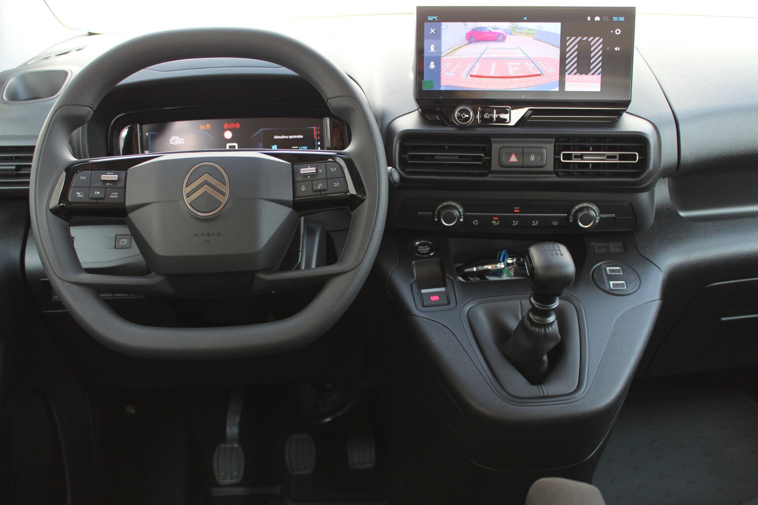 Citroën Berlingo PLUS M BlueHDi 100 S&S BVM6 - Image 11